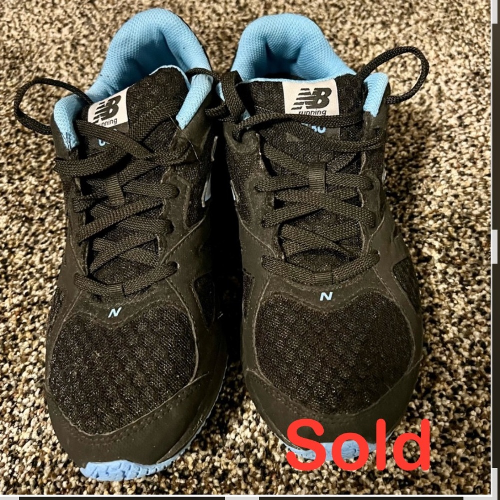 Womens New Balance Running Shoes Sz. 8.5